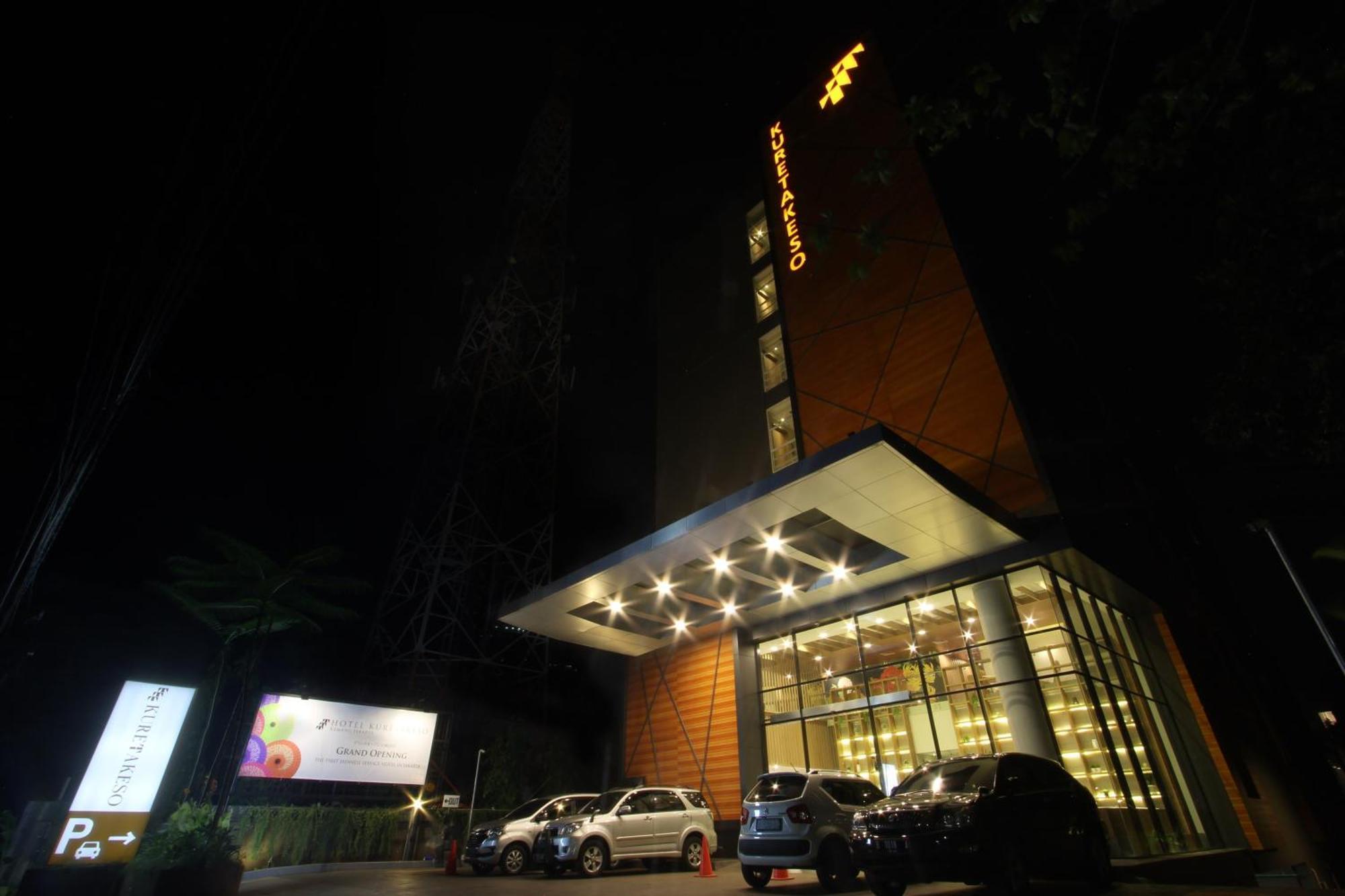 Kuretakeso Kemang Hotel Jacarta Exterior foto